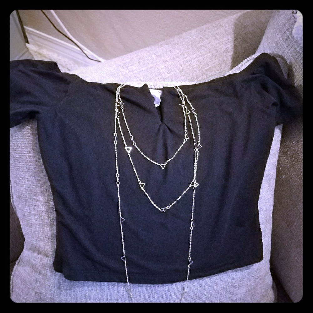 Black Sleeved Crop Top